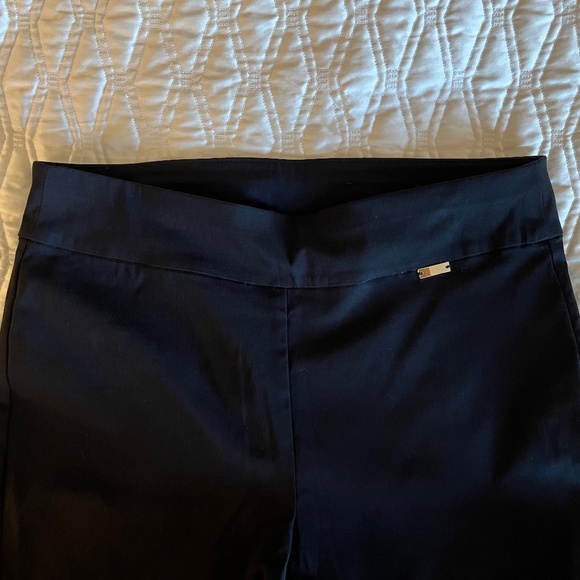 Sz 12P INC International Concepts Black Flare-Leg Pants - Picture 3 of 8